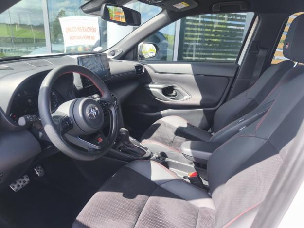 TOYOTA Yaris Cross 1.5 HYBRID 116H GR SPORT AUTO  