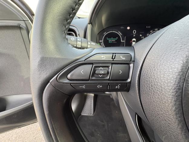 TOYOTA Yaris Cross 1.5 HYBRID 130H PREMIERE AUTO   