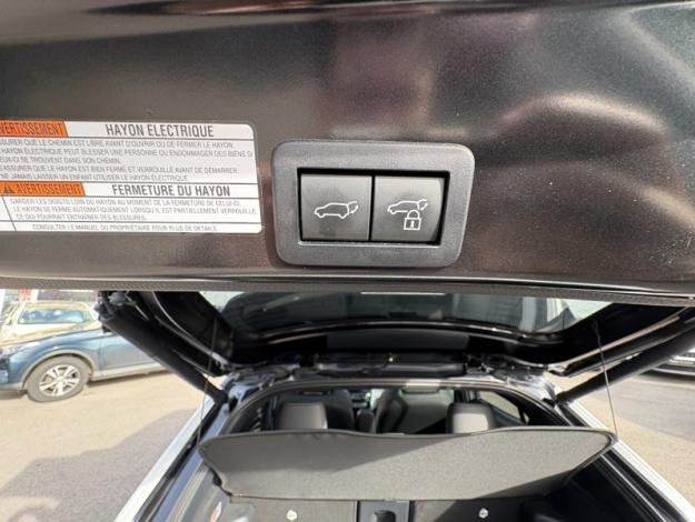 TOYOTA Yaris Cross 1.5 HYBRID 130H PREMIERE AUTO   