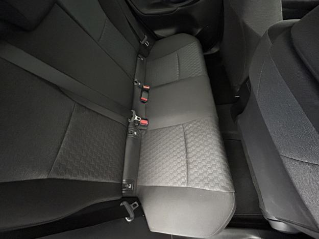 TOYOTA Yaris  116h Design  PACK CONFORT