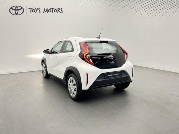 TOYOTA Aygo X 1.0 VVT-i 72 Dynamic   