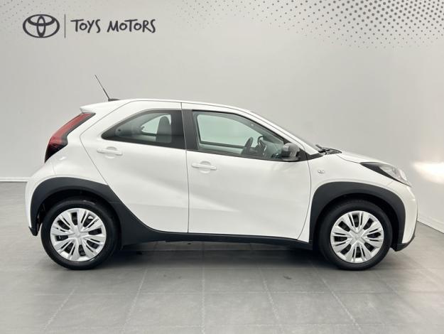 TOYOTA Aygo X 1.0 VVT-i 72 Dynamic   