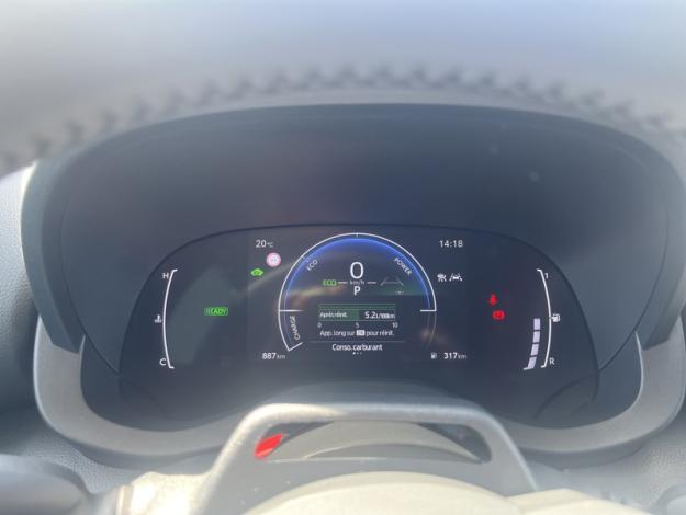 TOYOTA Yaris Hybride 116h Design  YARIS HYBRIDE 116H DESIGN PACK VD MY26