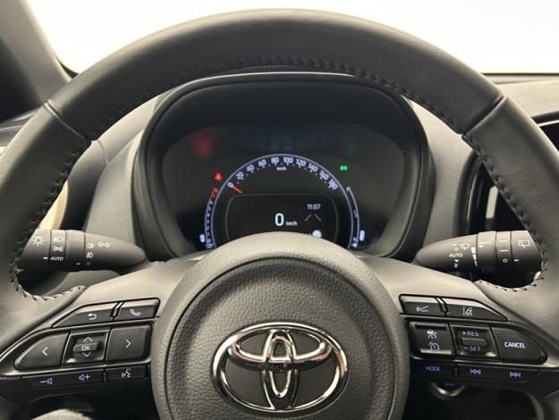 TOYOTA Aygo X 1.0 S-CVT 72 Design   