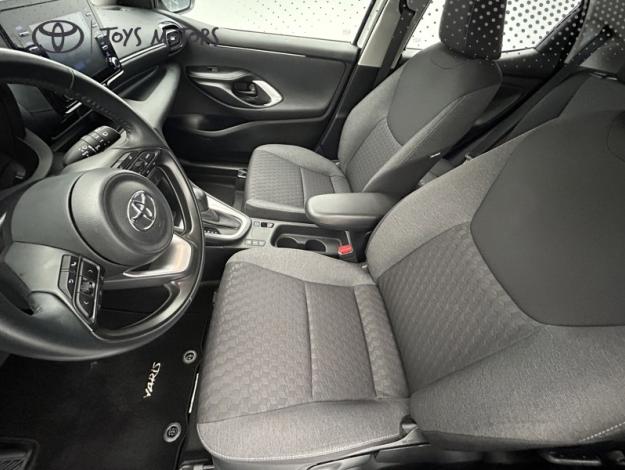 TOYOTA Yaris 116h Dynamic  