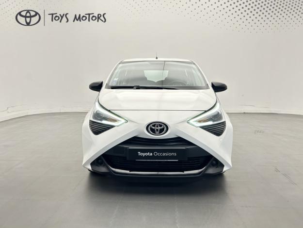 TOYOTA Aygo 1.0 VVT-i x-play  