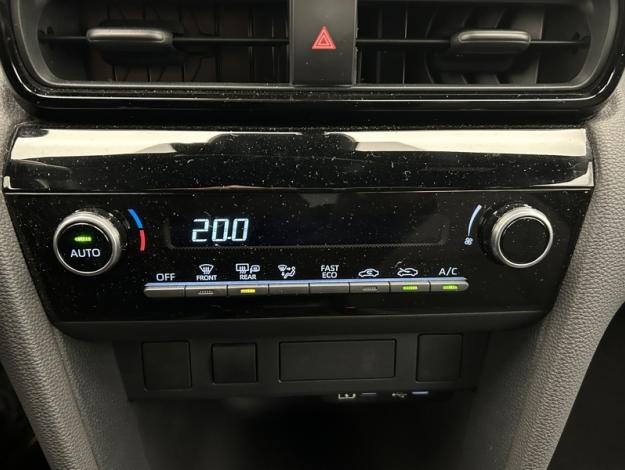 TOYOTA Yaris Cross 1.5 116H DESIGN   