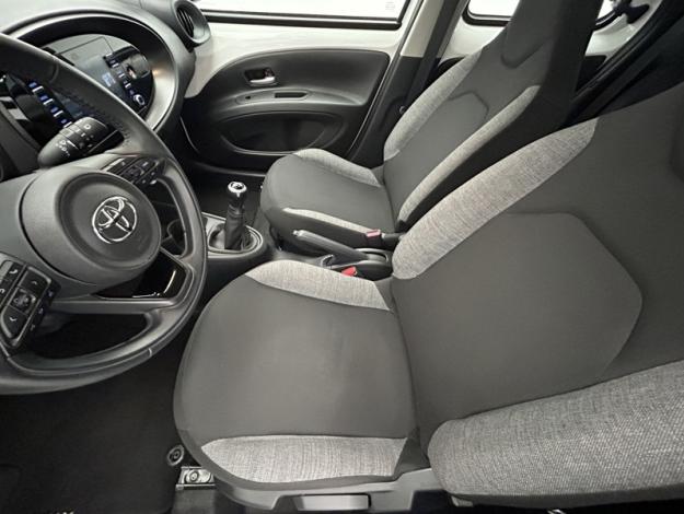 TOYOTA Aygo X 1.0 VVT-i 72 Dynamic  