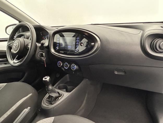 TOYOTA Aygo X 1.0 VVT-i 72 Dynamic  