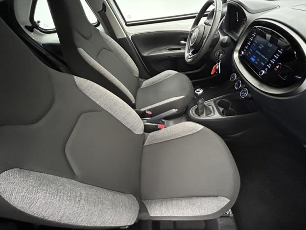 TOYOTA Aygo X 1.0 VVT-i 72 Dynamic  