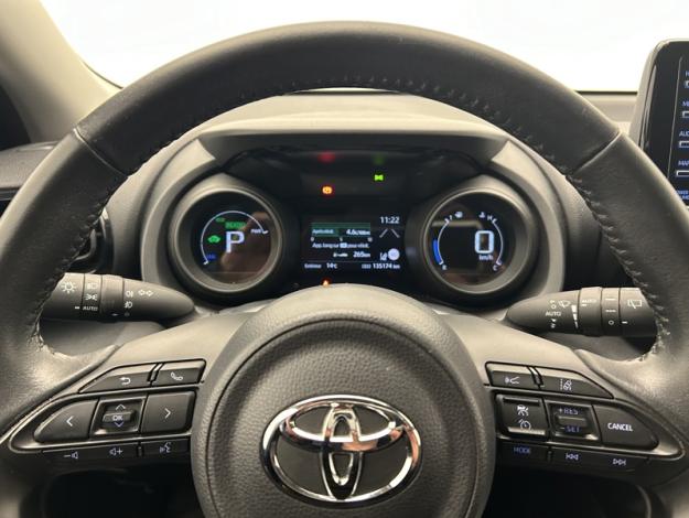TOYOTA Yaris 116h Design  PACK CONFORT