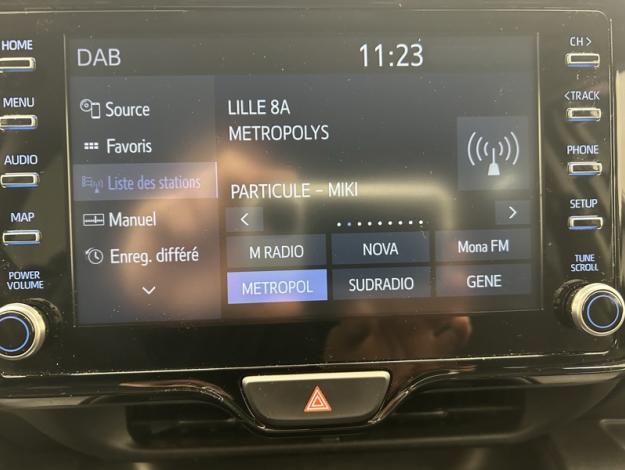 TOYOTA Yaris 116h Design  PACK CONFORT