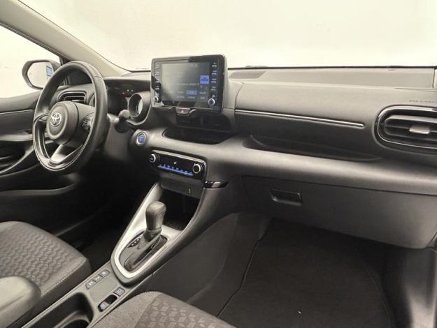TOYOTA Yaris 116h Design  PACK CONFORT