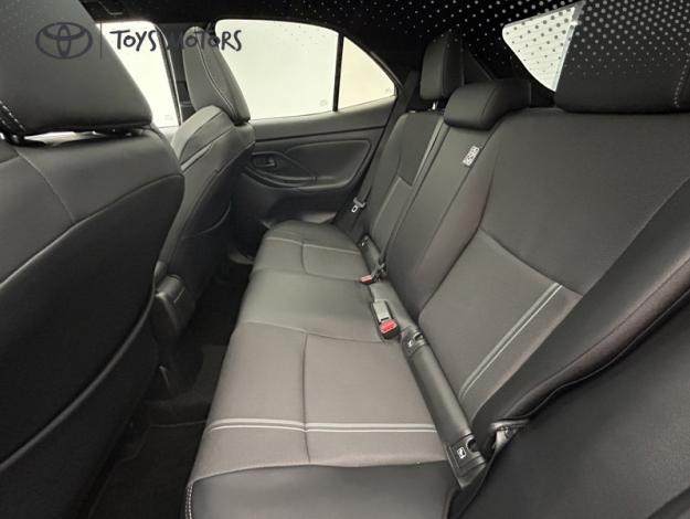TOYOTA Yaris Cross 1.5 130H PREMIERE    
