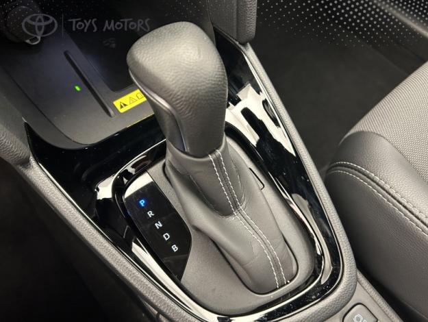 TOYOTA Yaris Cross 1.5 130H PREMIERE    