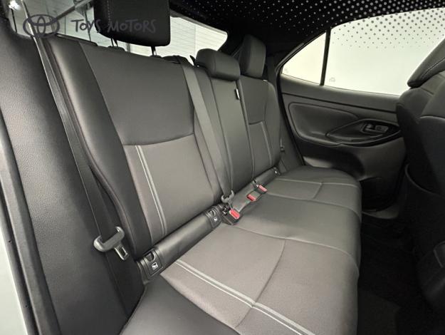 TOYOTA Yaris Cross 1.5 130H PREMIERE    