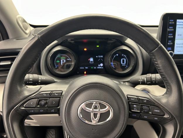 TOYOTA Yaris 116h Iconic  PACK TECHNO 