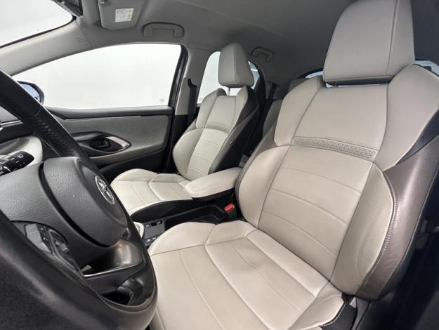 TOYOTA Yaris 116h Iconic  PACK TECHNO 