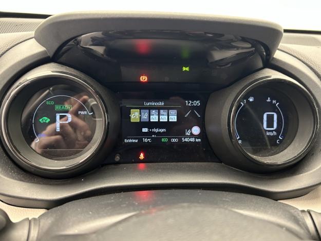 TOYOTA Yaris 116h Iconic  PACK TECHNO 
