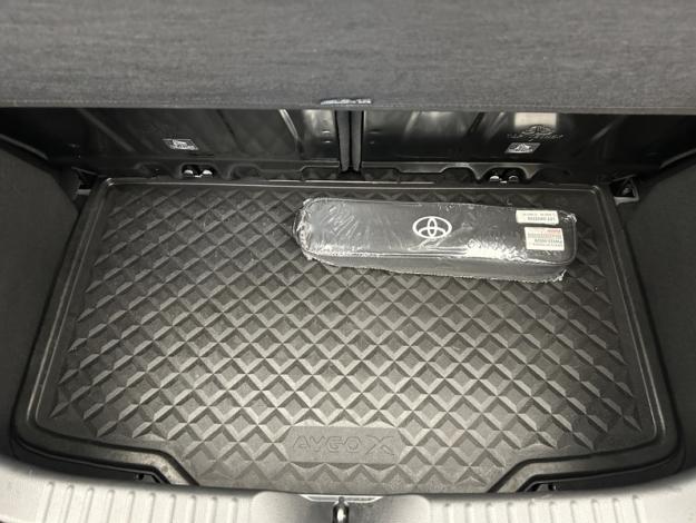 TOYOTA Aygo X 1.0 S-CVT 72 Design  