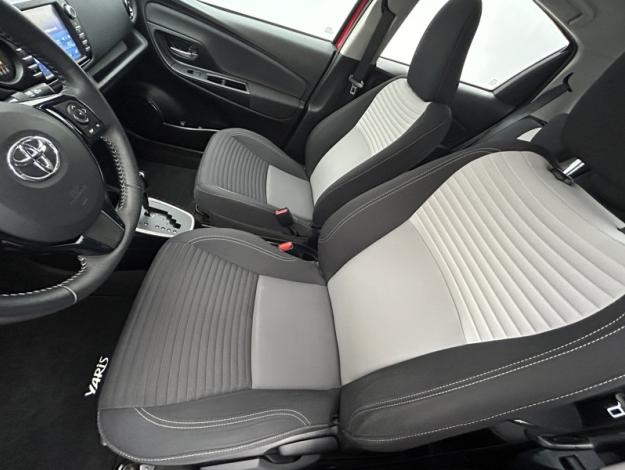 TOYOTA Yaris 1.5 VVT-I Dynamic  100H