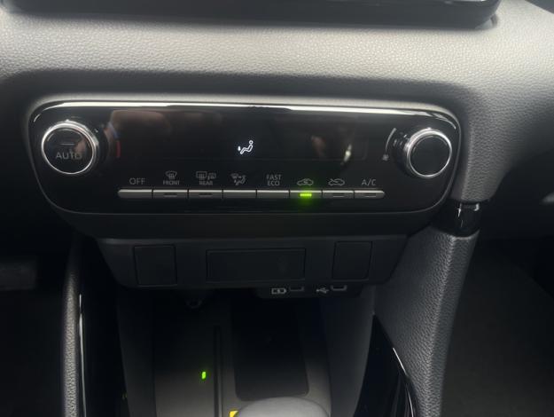 TOYOTA Yaris Hybride 116h Design  YARIS HYBRIDE 116H DESIGN PACK MY26
