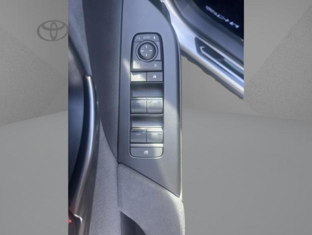 TOYOTA C-HR 2.0 PHEV 225 Collection   