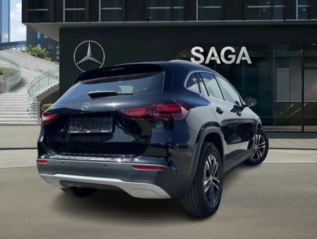 MERCEDES-BENZ GLA 180 Style Edition   