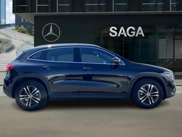 MERCEDES-BENZ GLA 180 Style Edition   