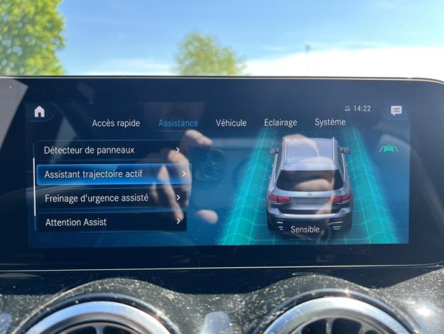 MERCEDES-BENZ GLB 180 d Luxury Attelage  