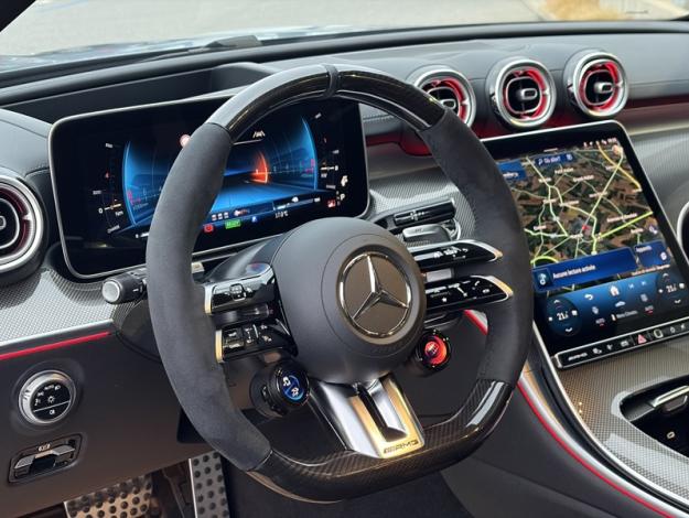 MERCEDES-BENZ C 63 AMG se Performance Pack Carbone Pano  