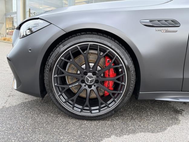 MERCEDES-BENZ C 63 AMG se Performance Pack Carbone Pano  