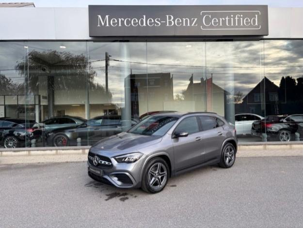 MERCEDES-BENZ GLA 180 AMG Pack Night Facelift  GLA 180 AMG Line