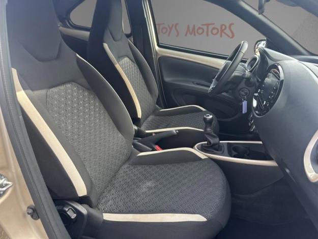 TOYOTA Aygo X 1.0 VVT-i 72 Design  