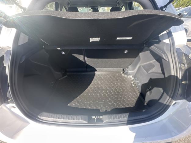 TOYOTA Yaris 116h Dynamic  