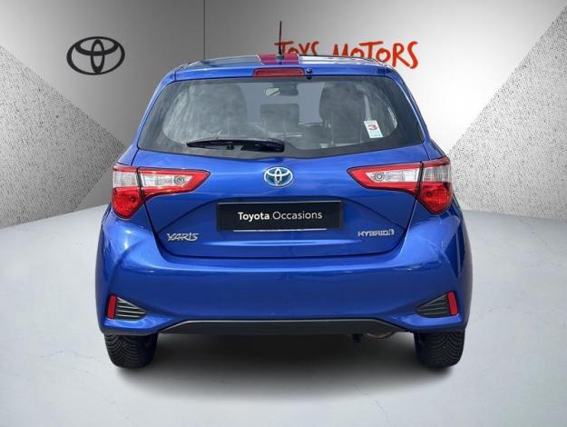 TOYOTA Yaris 100h Dynamic  