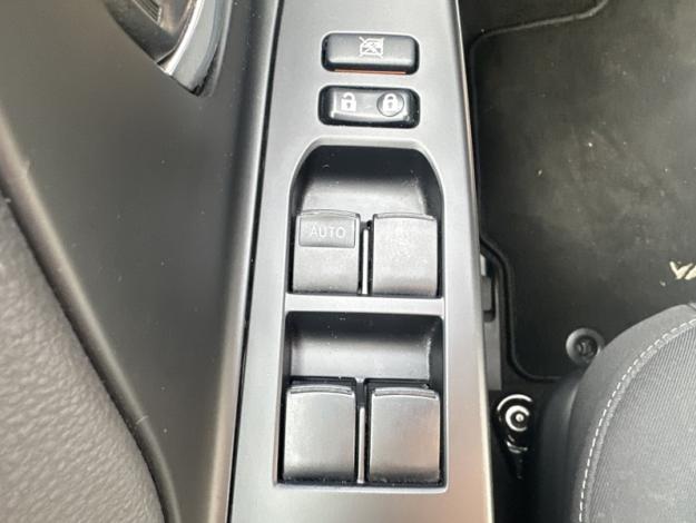 TOYOTA Yaris 100h Dynamic  