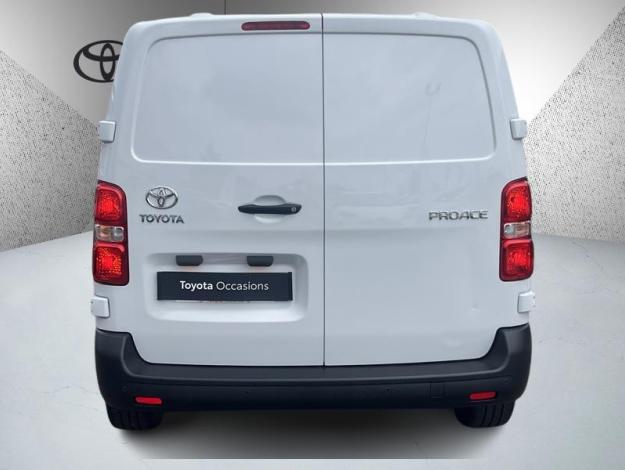 TOYOTA Proace 1.5 D MEDIUM 120 D-4D BUSINESS  