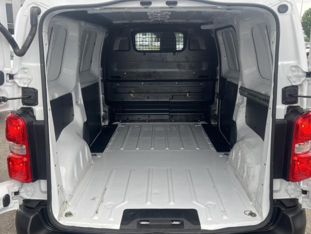 TOYOTA Proace 1.5 D MEDIUM 120 D-4D BUSINESS  