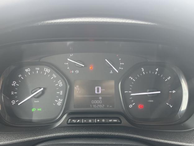 TOYOTA Proace 1.5 D MEDIUM 120 D-4D BUSINESS  
