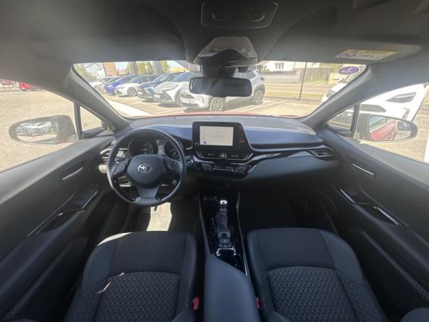 TOYOTA C-HR 122h Design  