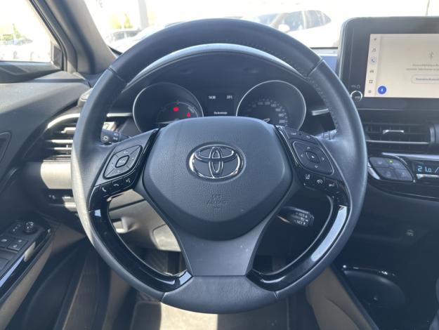 TOYOTA C-HR 122h Design  