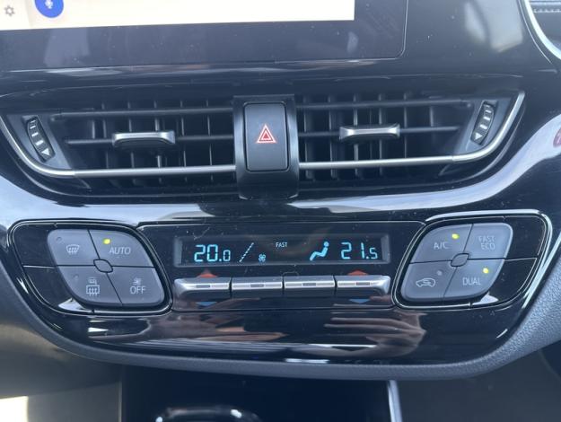 TOYOTA C-HR 122h Design  