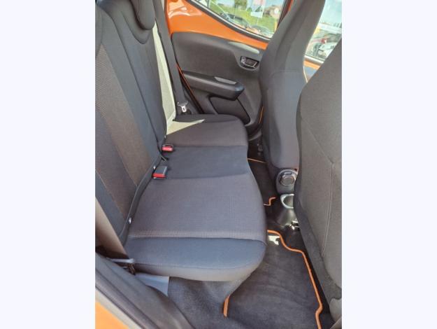 TOYOTA Aygo 1.0 VVT-i x-cite  
