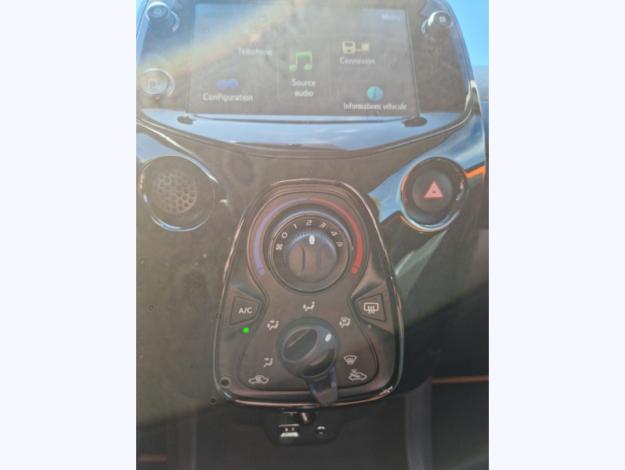 TOYOTA Aygo 1.0 VVT-i x-cite  