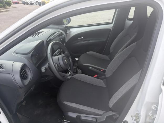 TOYOTA Aygo X 1.0 VVT-i 72 Dynamic  
