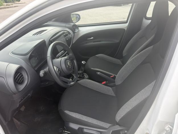 TOYOTA Aygo X 1.0 VVT-i 72 Dynamic   
