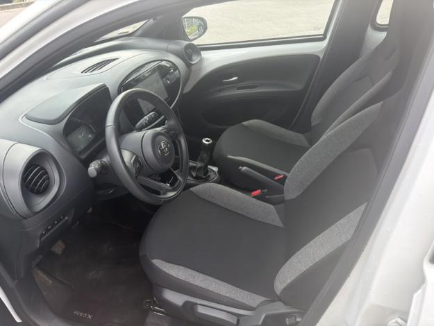 TOYOTA Aygo X 1.0 VVT-i 72 Dynamic  