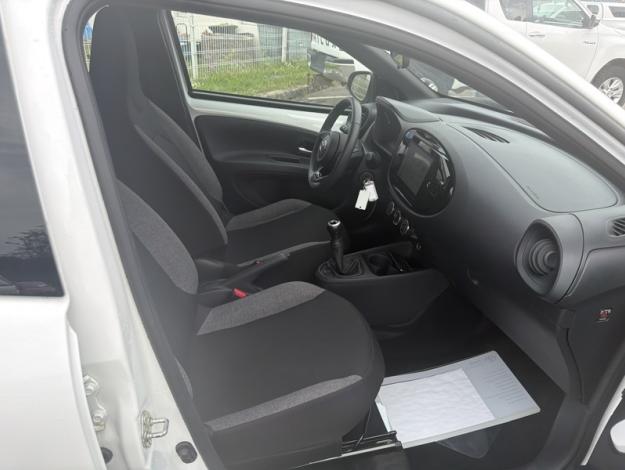 TOYOTA Aygo X 1.0 VVT-i 72 Dynamic  