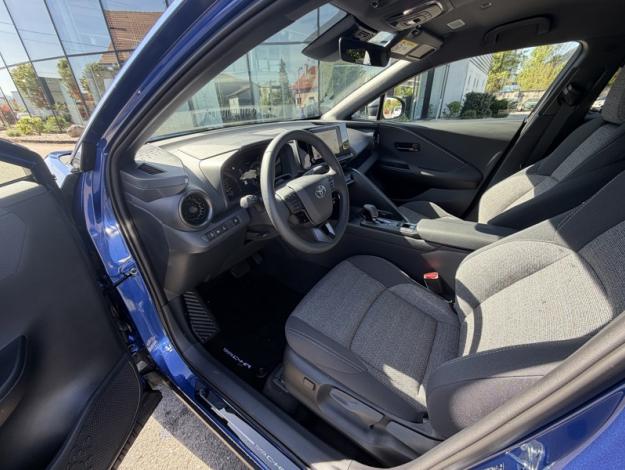 TOYOTA C-HR 2.0 PHEV 225 Design  C HR PHEV NG HYBRIDE RECHARGEABLE 225 DESIGN MY26
